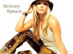 britney spears with hat