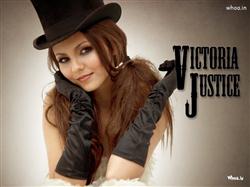 victoria justice wearing a black hat