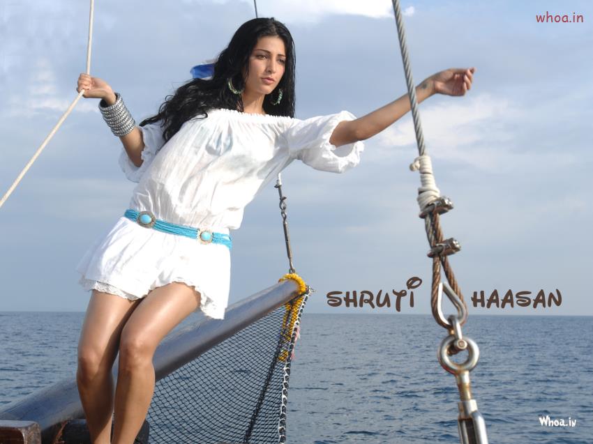 Shruti Hassan In White Dress In A Ship