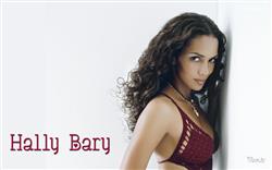 Halle Berry White Background HD