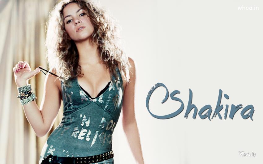 Shakira Posing For The Camera