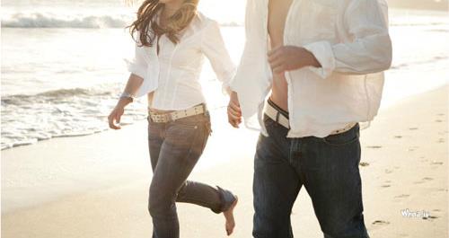 Runing Couple Hd Wallpaper For Mobile