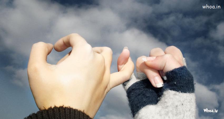 Happy Friendship Day Couple  Hand Wallpaper 