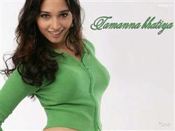tamanna bhatia smiling in green t shirt