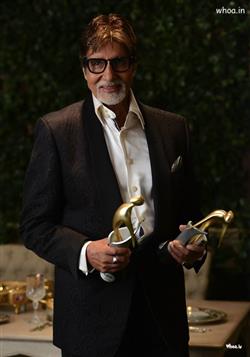 Amitabh Bachchan Black Suit with Film Awards HD Images