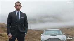 Daniel Craig Black Suit with White Car Wallpaper