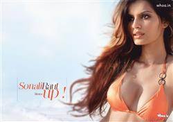 Soanli Raut Orange Bikini with Face Closeup Images