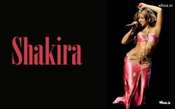 Wallpaper of Shakira Having Fun Singing
