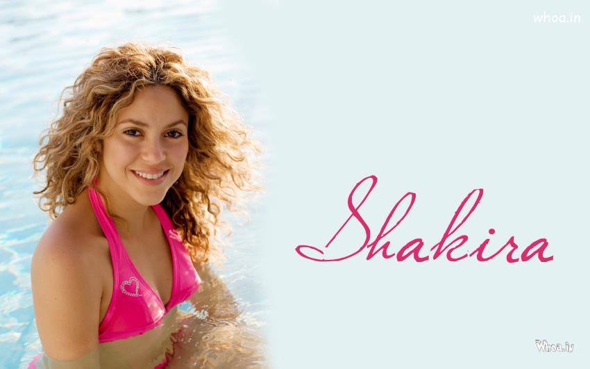 Hot Shakira In Swimming Pool