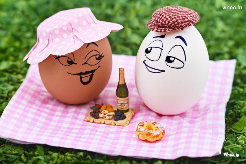 Creative Two Egg Eating In Garden HD Funny Wallpaper