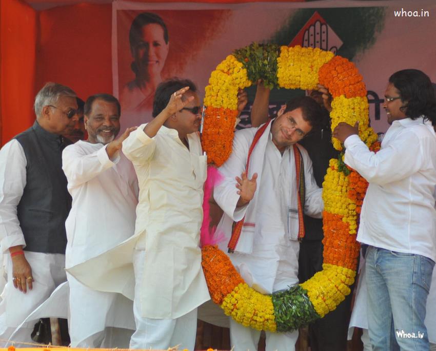 Rahul Gandhi White Outfits HD Wallpaper