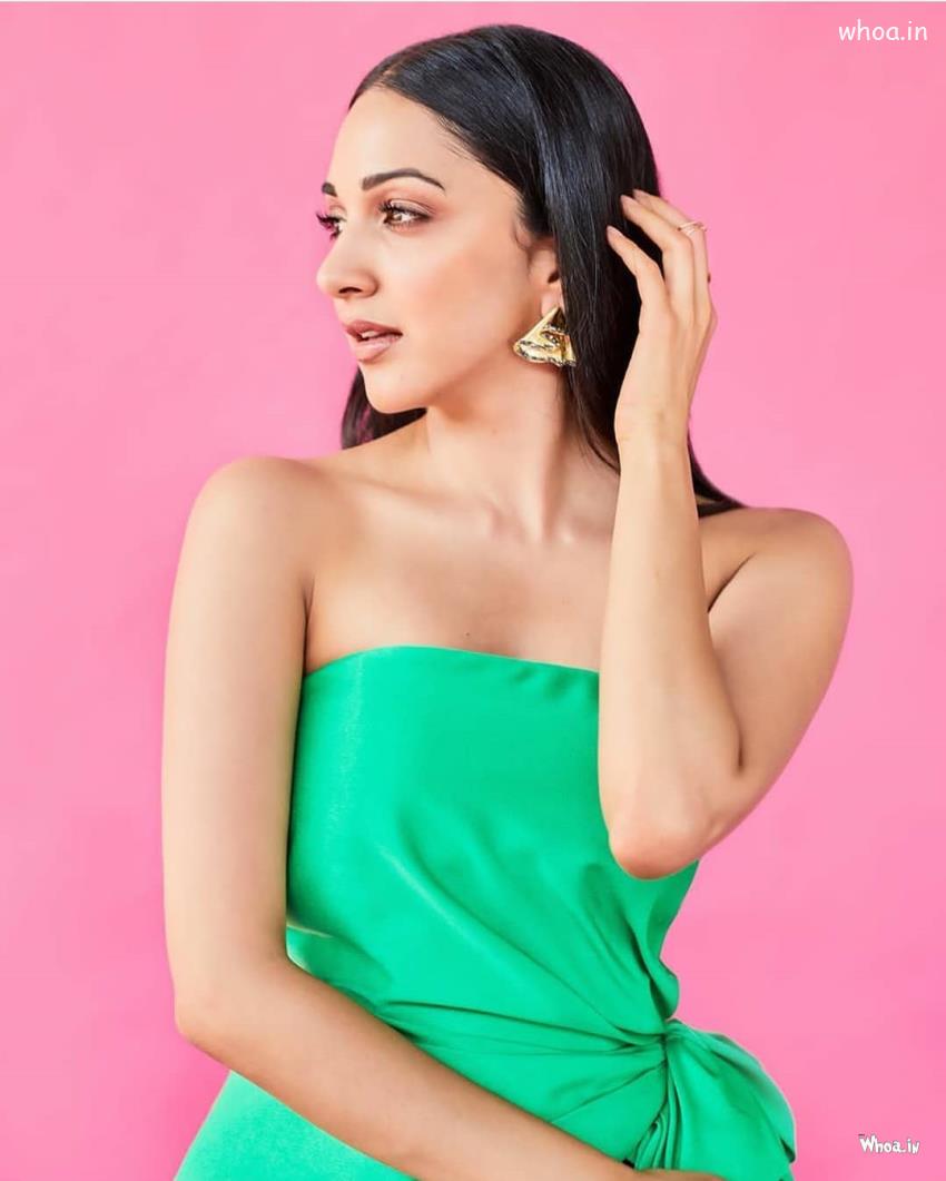 Kiara Advani In Green Dress Hd Images For Wallpapers 
