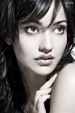 The Bollywood heroine Neha Sharma