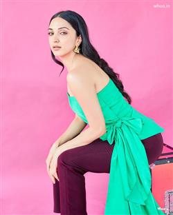 Kiara Advani in Green Dress Hd Images for Wallpape
