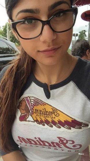 Mia Khalifa''s Regular Image With Black Frame Glasses