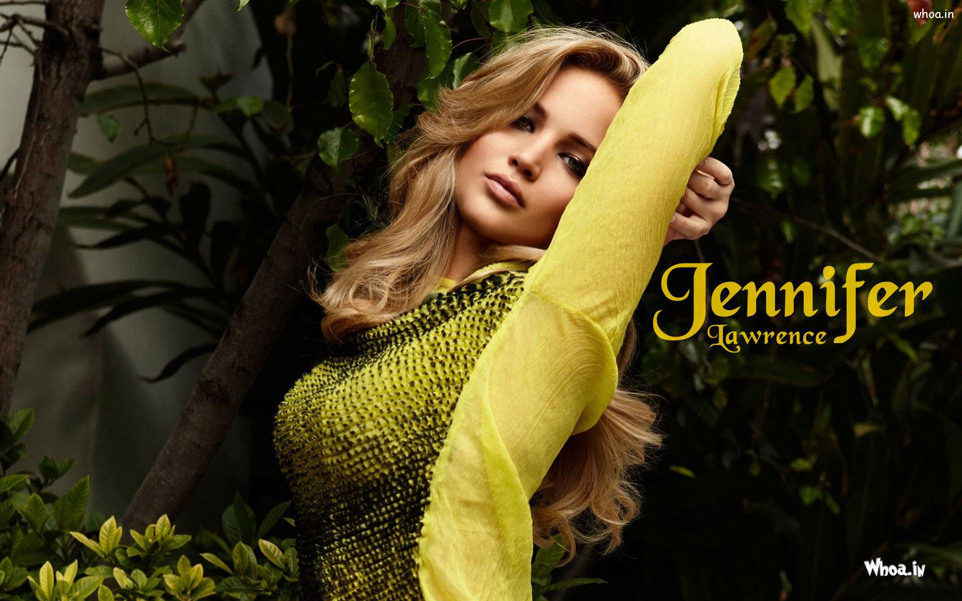 Jennifer Lawrence In Yellow Dress