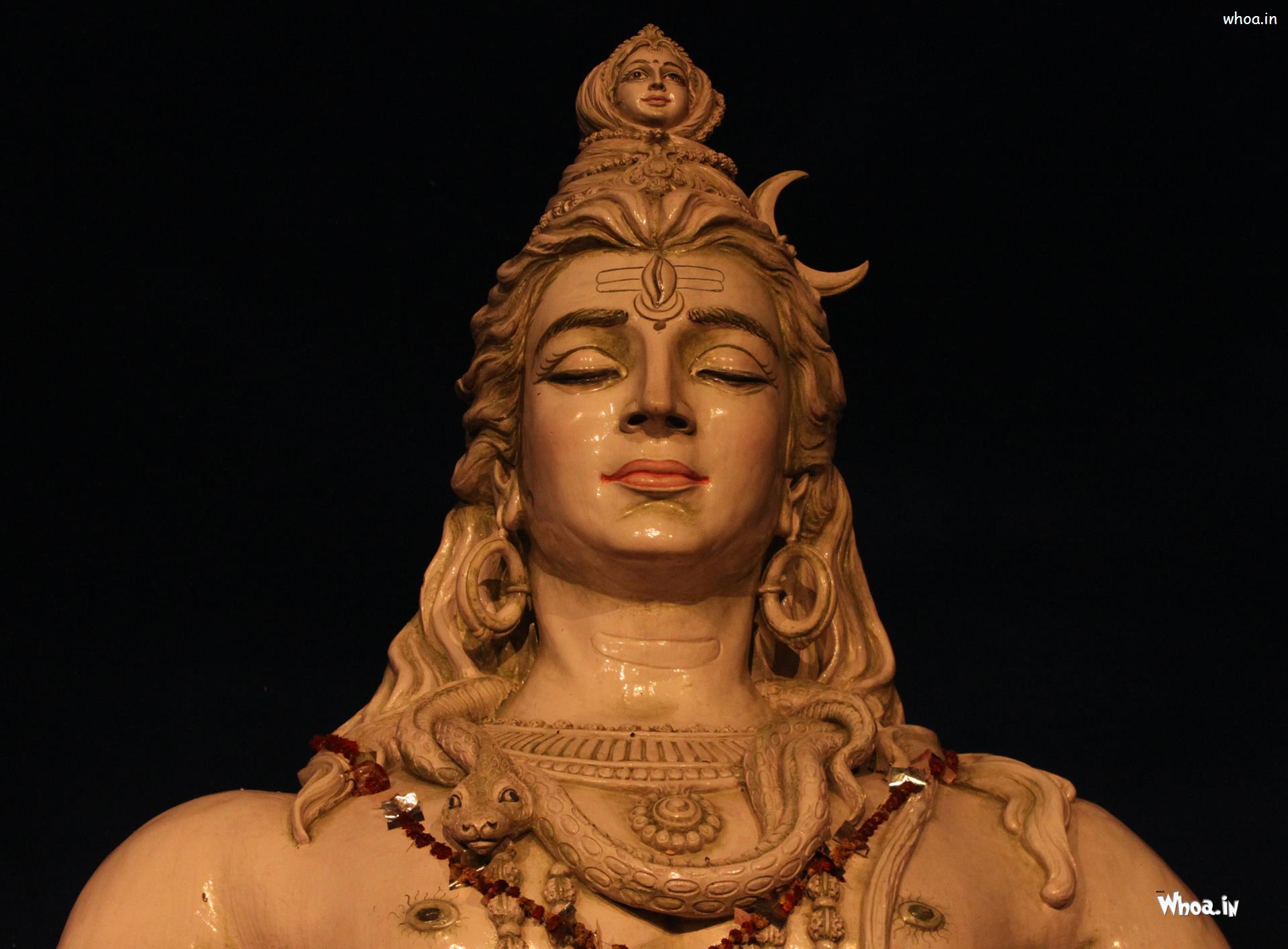 Lord Shiva Statue With Dark Background HD Wallpaper