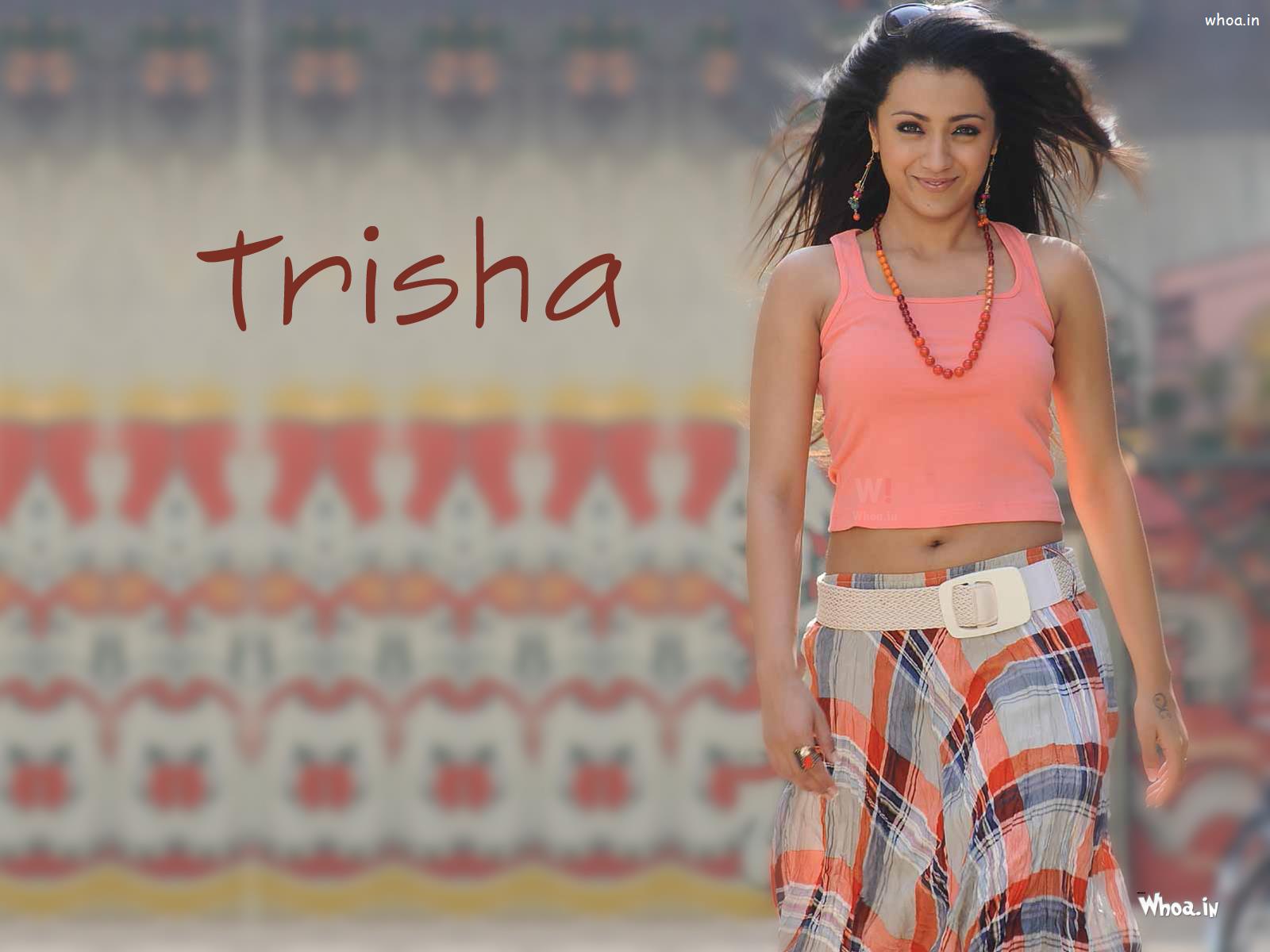 Trisha Krishnan Hot Navel Wallpaper
